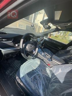 جیپ گراند شیرۆکی